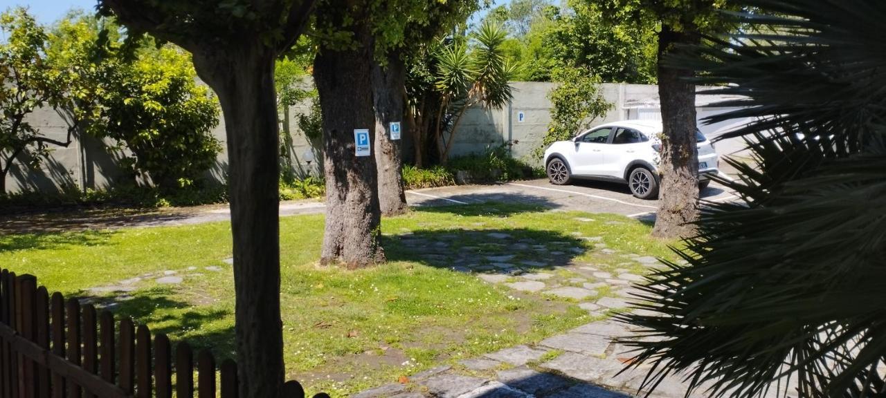 B&B Tra Mare E Marmo Marina Di Carrara Exterior foto